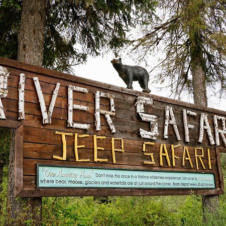 River Safari Bear Den Блю-Ривер Экстерьер фото